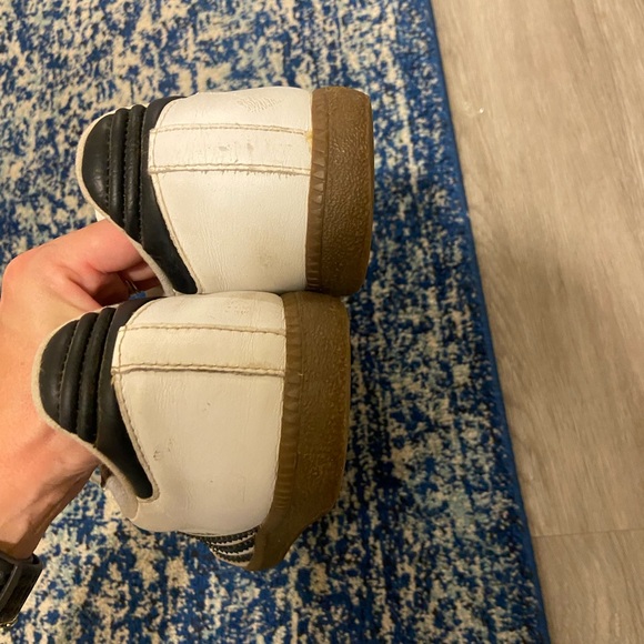 Men’s Adidas Samba - used good condition. - Picture 4 of 7